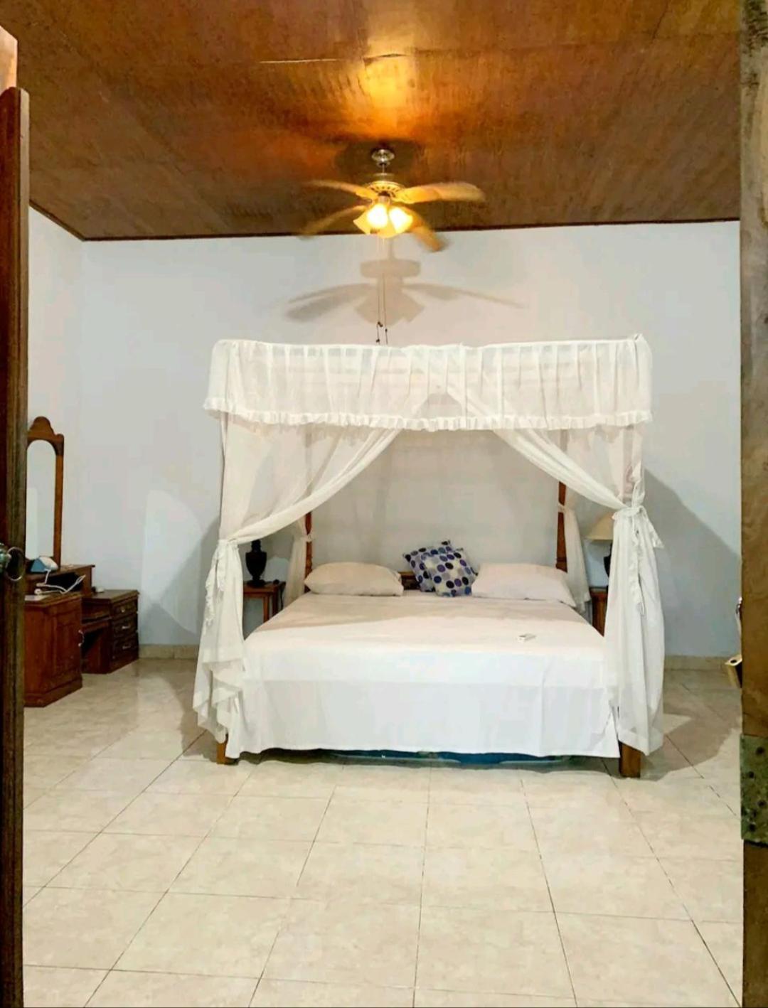 Bahari Beach Amed Quarto foto